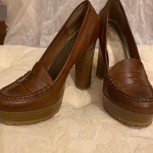 Mia girl leather 5” heel loafer look